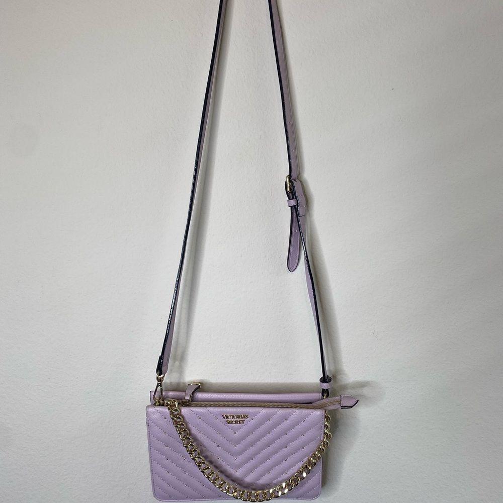 Victoria’s Secret Crossbody bag